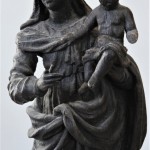 vierge-a-lenfant-saint-marie-sculpture-statut-objet-religieux-bois-sculpte-xviiie-siecle-epoque-regence-louis-xv-3