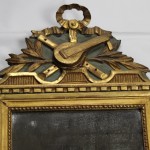 miroir d'époque Louis XVI bois doré fronton guitare XVIIIe siècle (2)